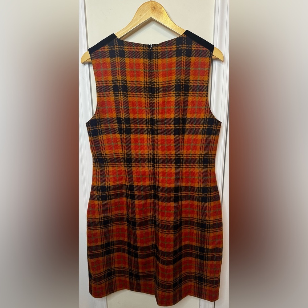 Hobbs Ruthie Wool Dress with velvet accents- size 10. Perfect condition - Picture 10 of 10